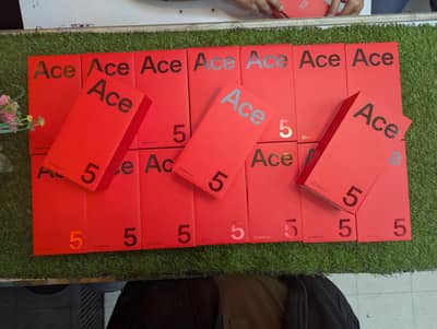 Oneplus ace 5 12/256,12/512 non active boxpack stock available