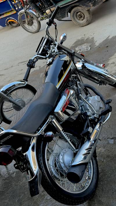 Honda 125 Self Start Like a New Condition