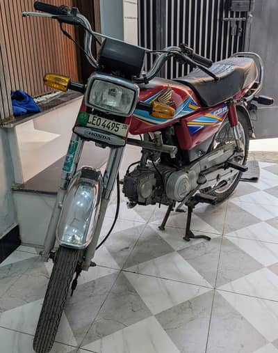 hounda CD 70 contact only watsapp:0/3/2/5/0/0/4/4/9/8/6