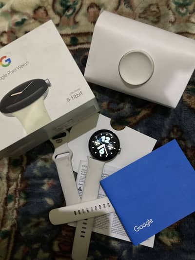Google Pixel Watch 10/10 Mint Condition Full Box 0/3/7/0/3/9/6/4/6/2/5