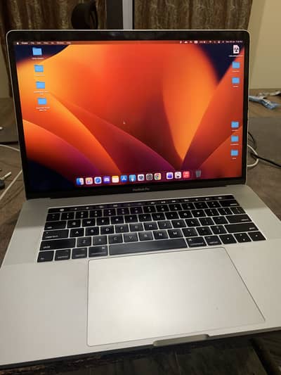 MacBook Pro 15-inch (2017)