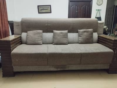 5 - seater sofa set for sale