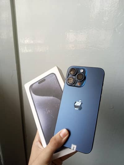 Iphone 15 pro max JV with box