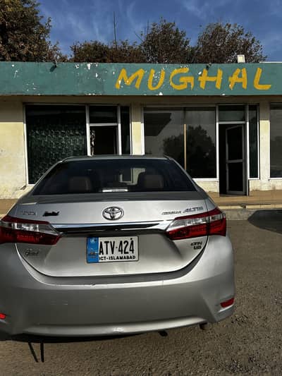 Corolla altis 2017 automatic