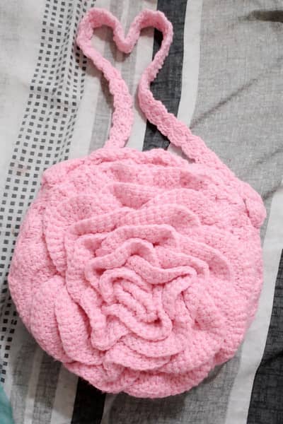 Rose crochet bag in differ size and color .