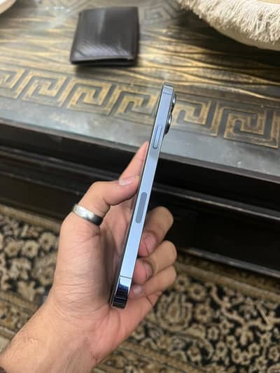 Iphone 13 Pro Max.    12/13/14/15/16/17/12 pro max/14 pro max/15 pro