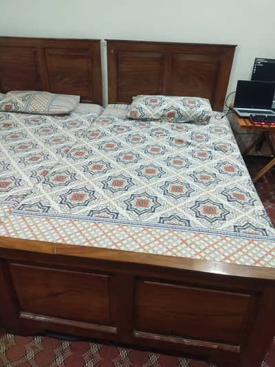 2 Single beds for such a reasonable prices !!