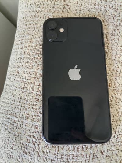 Iphone 11 64 GB Excellent Condition battery 82% Genuine
