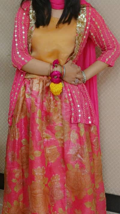 Elegant Mirror-Work Pink & Gold Lehenga Set