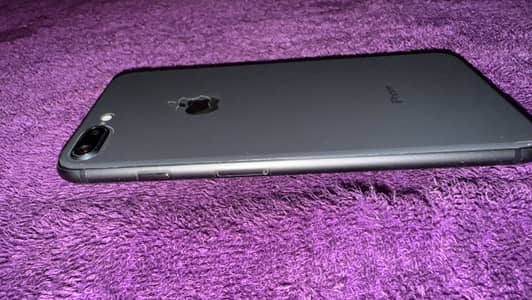IPHONE 8plus approved 64gb