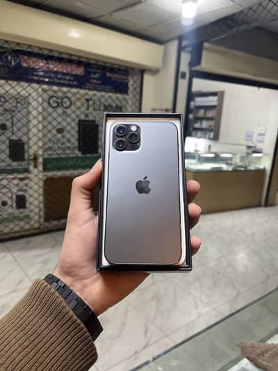 iPhone 12 pro factory unlock