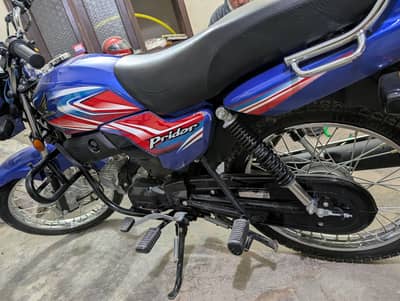 2025 Honda Pridor for Sale | Peshawar Registered | Like New