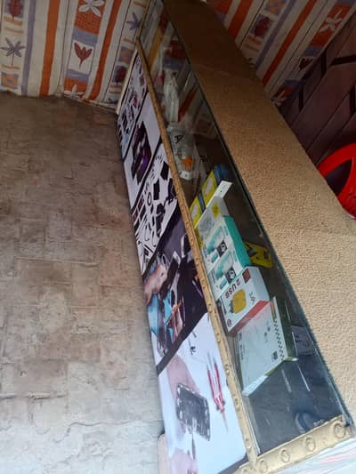 7Ft Counter Urgent Sale