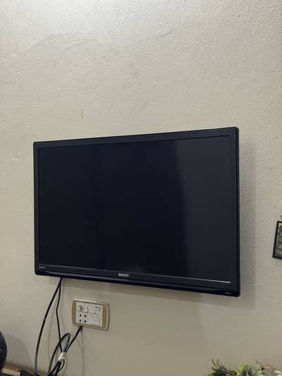 Orient led tv