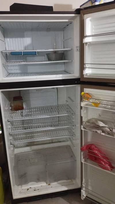 Dawalance full size fridge