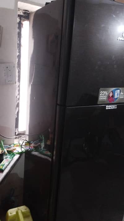 Dawalance full size fridge