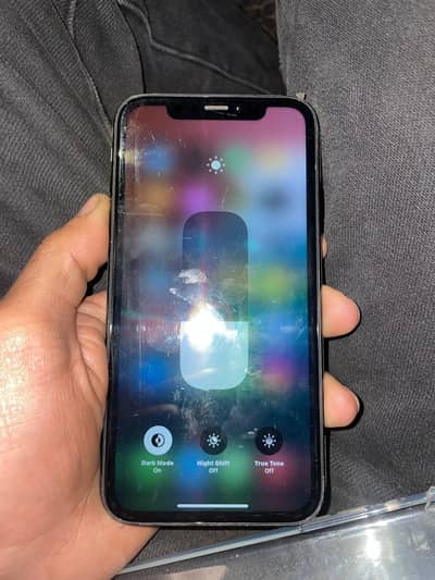 iPhone xr all OK condition 10\9 64gb
