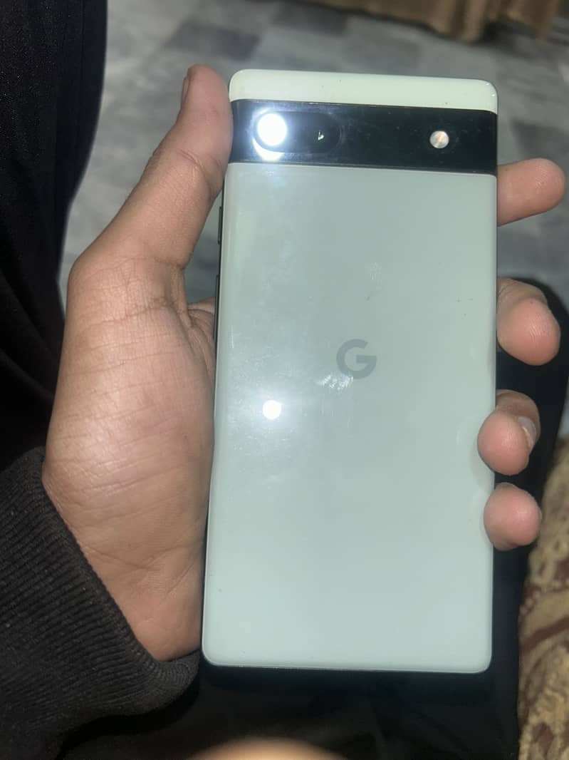 Pixel 6a 4