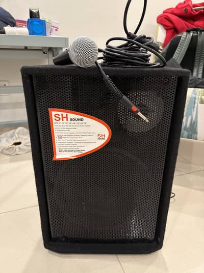 SPK Large Speaker with Mic and Stand