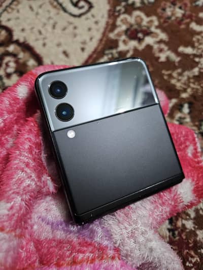 Galaxy Z Flip 3 256GB PTA Approved Dual Sim