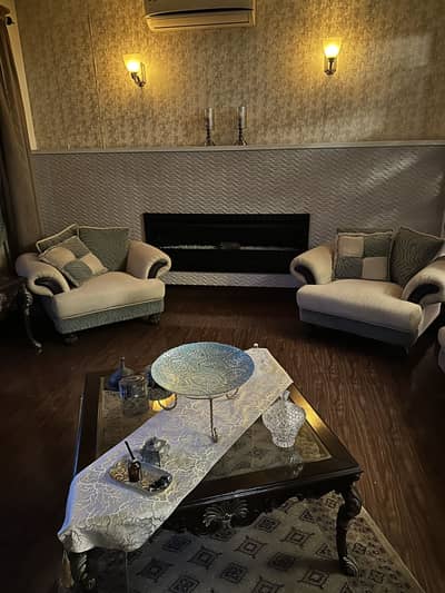 LUXURY BRAND NEW DRAWING ROOM SOFA SET WITH CENTER AND SIDE TABLES