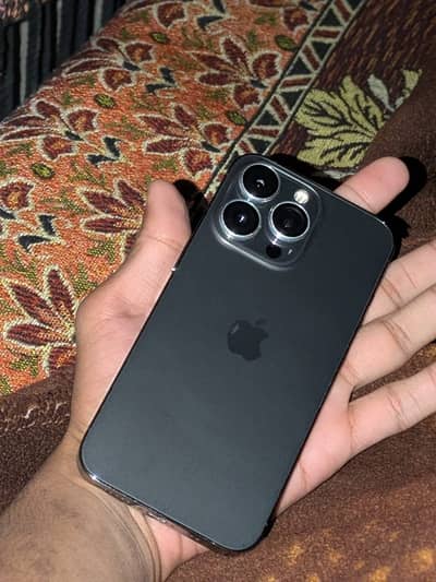 iPhone 13pro factory unlock . no exchange       Add pori read kro