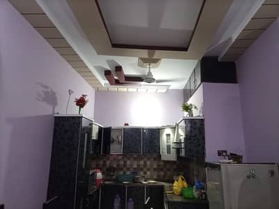 1st floor portion rent near Kamran Chaurangi