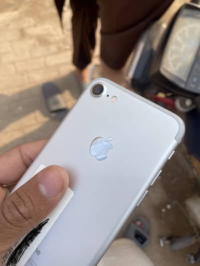 Apple iPhone 7 128 Gb factory unlock mobile h