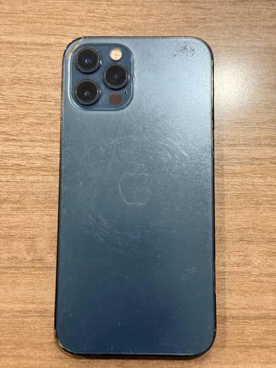 Iphone 12 pro (Factory unlocked)