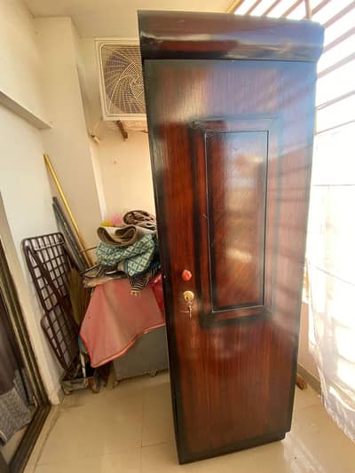 2 Single Door Almari Cupboard for Bedroom Wooden without any damage