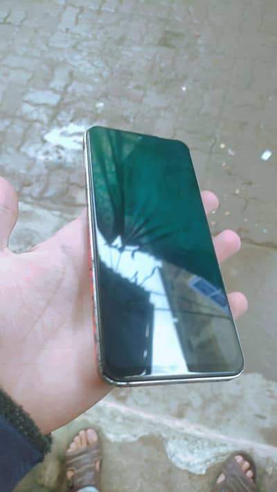 infinix hot30i 8+8 RAM 128 GB