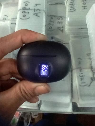 ANC ٹچ اسکرین TWS اسٹیریو ایئر بڈز | ڈیجیٹل ڈسپلے | فاسٹ چارجنگ