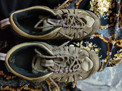 Hiking Shoes 40.5 Euro