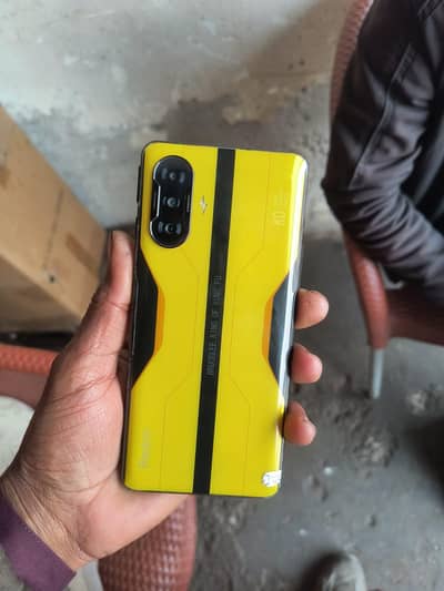 Redmi k40 gaming 12/256 gd condition read add plz