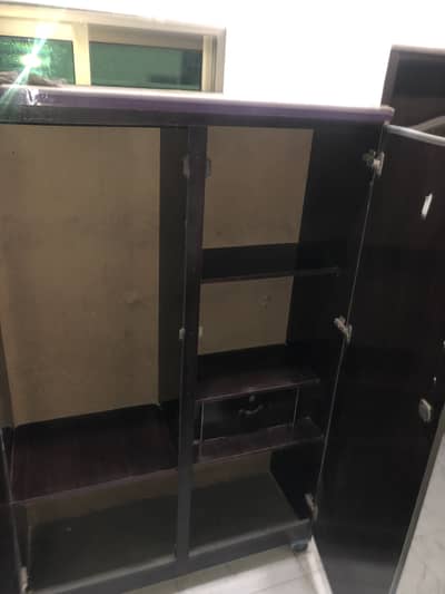 Almari for SALE!!