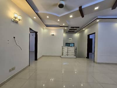 200 Sq Yards Duplex For Sale In PECHS