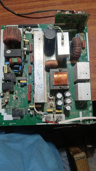 Solar inverter repairing services