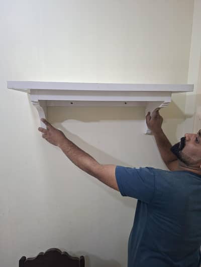 boutique shelves - Racks