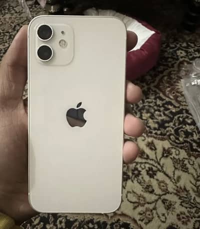 iPhone 12 Battery health 92%