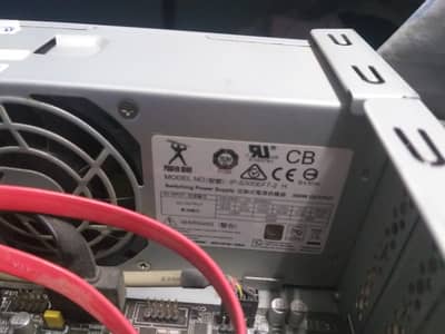 Budget gaming pc  AMD a8 7600   128gb m. 2 ssd 512 gb hdd