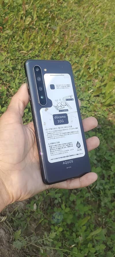 SELL EXCHANGE AQUAS R5 12/256GB  SNAPDRAGON 865 +7NM