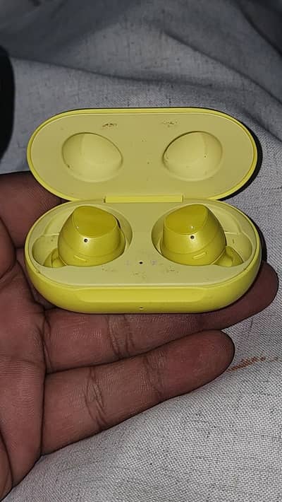 Galaxy Buds (C763)