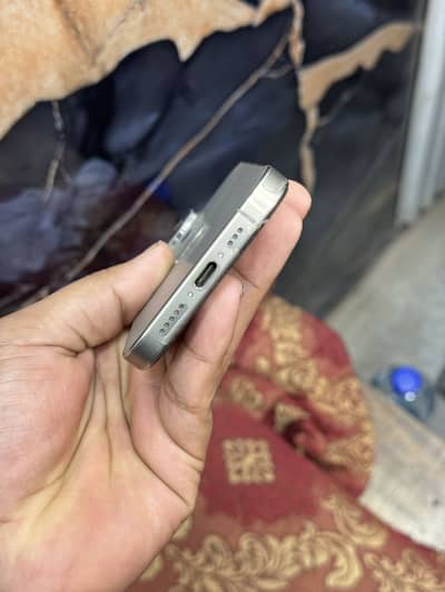 i Phone 15 pro Pta Approved with box