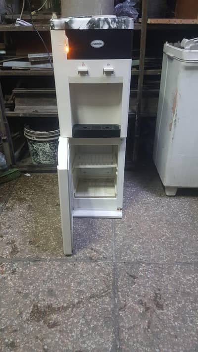 dispenser (phone no: 03211249558)