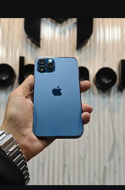 I phone 12 pro with 7 cover