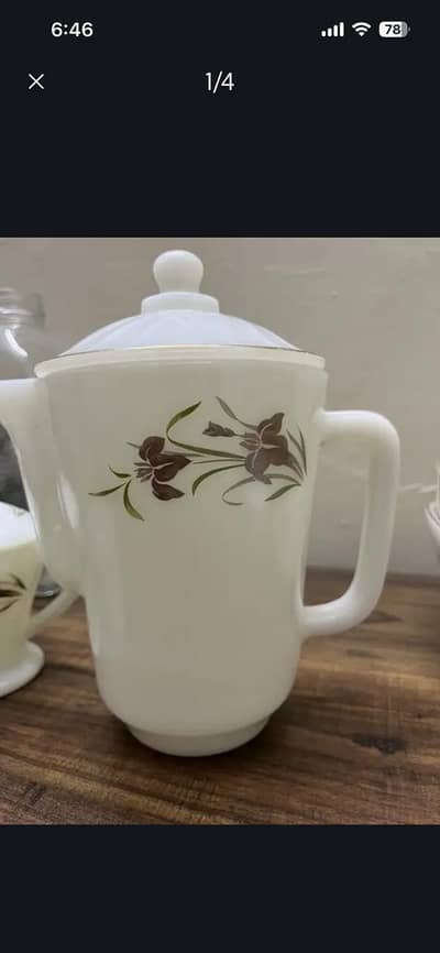 Desert and tea pot set