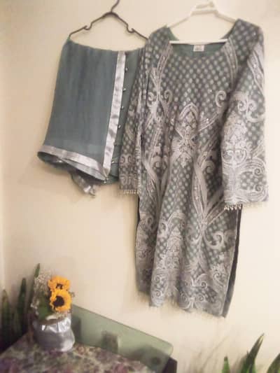 Naqsh kar 3 suits available for sale. chiffon material.