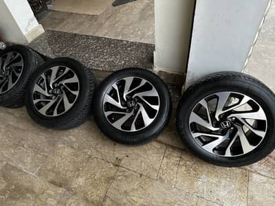 Civic 16” rims and tyre
