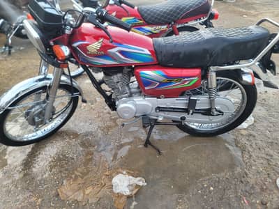 Honda 125 Red 2022  Khi no. 0322-8279122