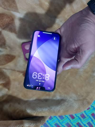 I Phone 13 PTA Approved 128g (LLA)